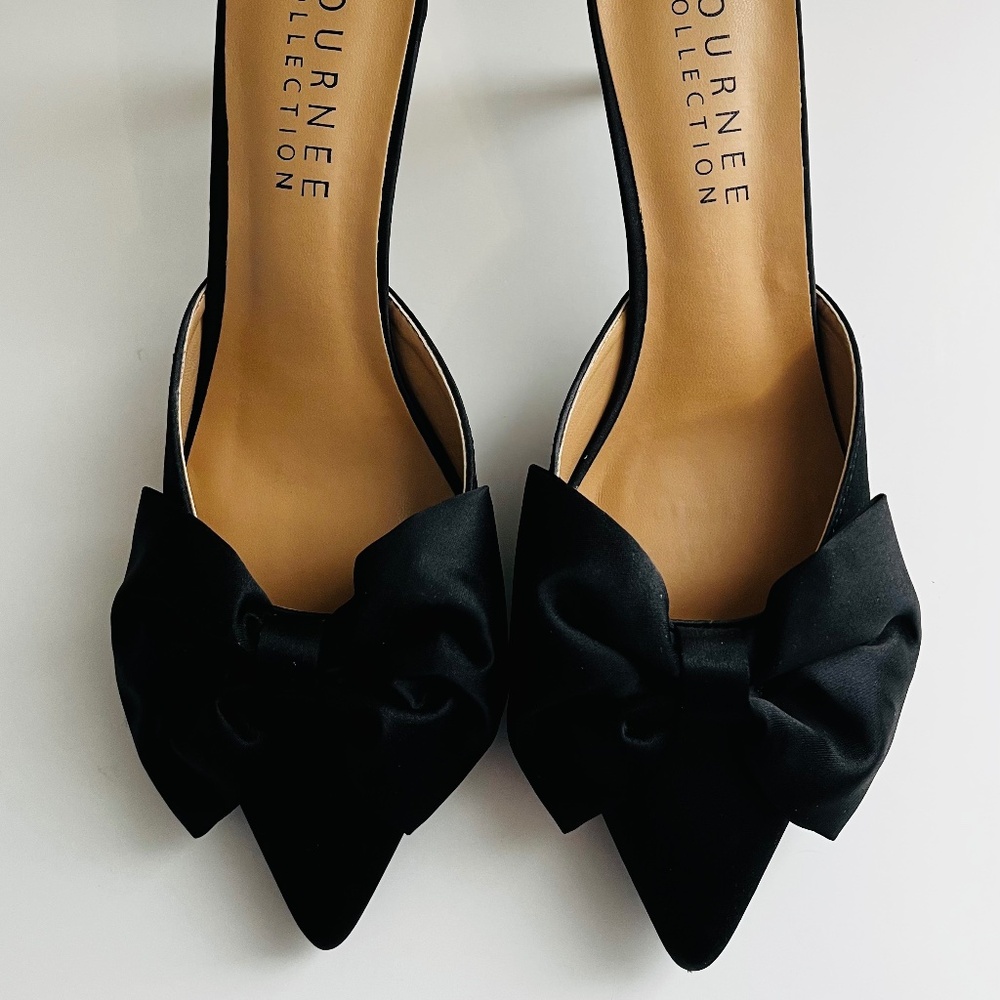 Journey Collection Black Mule Pumps With Bow Size 8 1/2